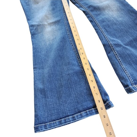 Maurices Molli Flare Leg Mid Rise Jeans y2k Style Size 17/18 Short - Picture 7 of 7